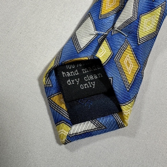 Men’s Bijoux Terner Silk Tie​​ - Picture 6 of 6